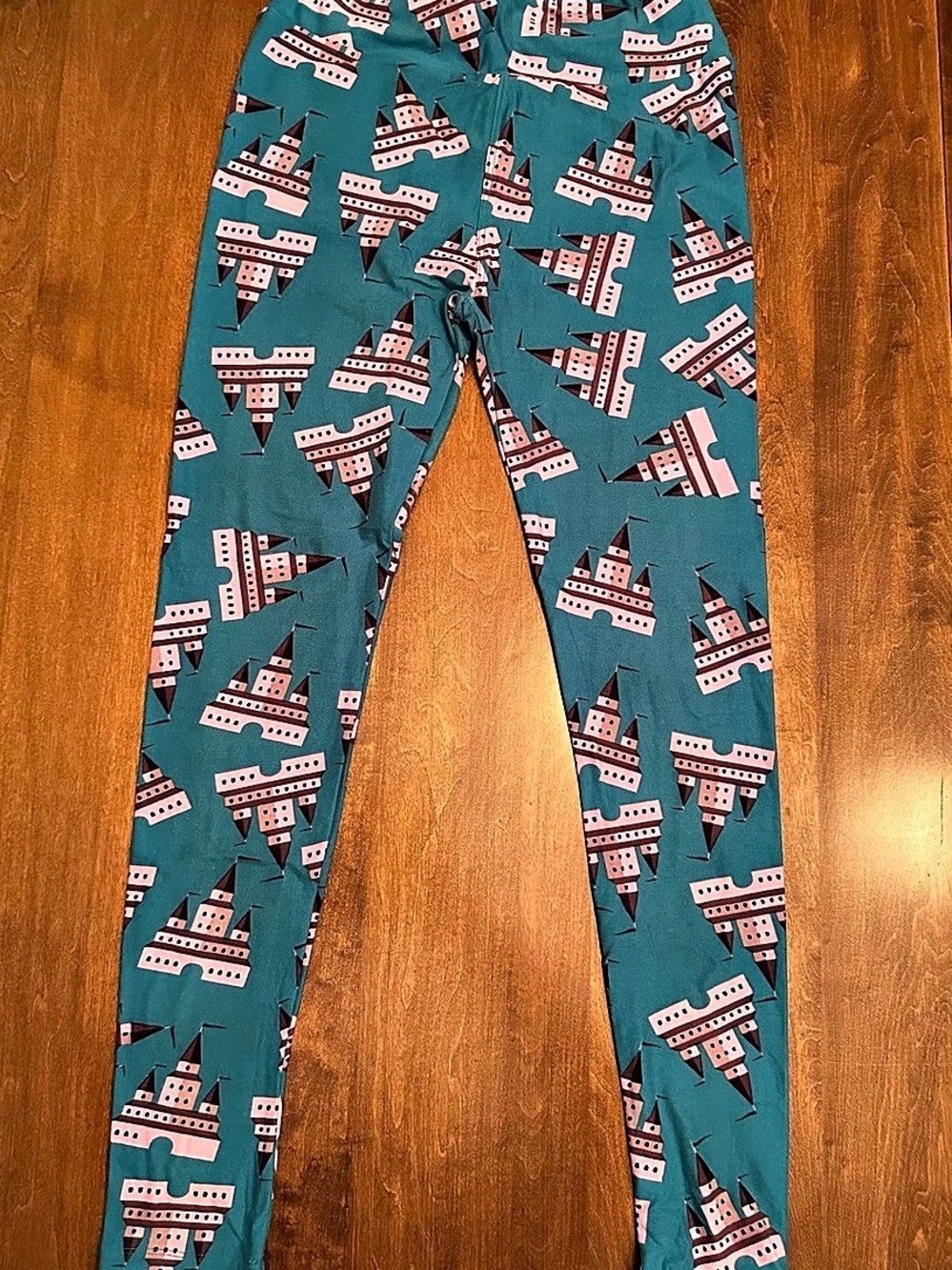 LuLaRoe Castle Print Leggings in Blue & Pink